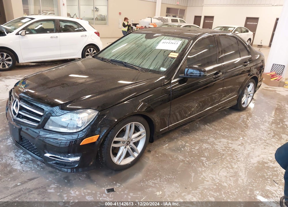 2012 MERCEDES-BENZ C 300 LUXURY 4MATIC/SPORT 4MATIC VIN: WDDGF8BB3CR235752