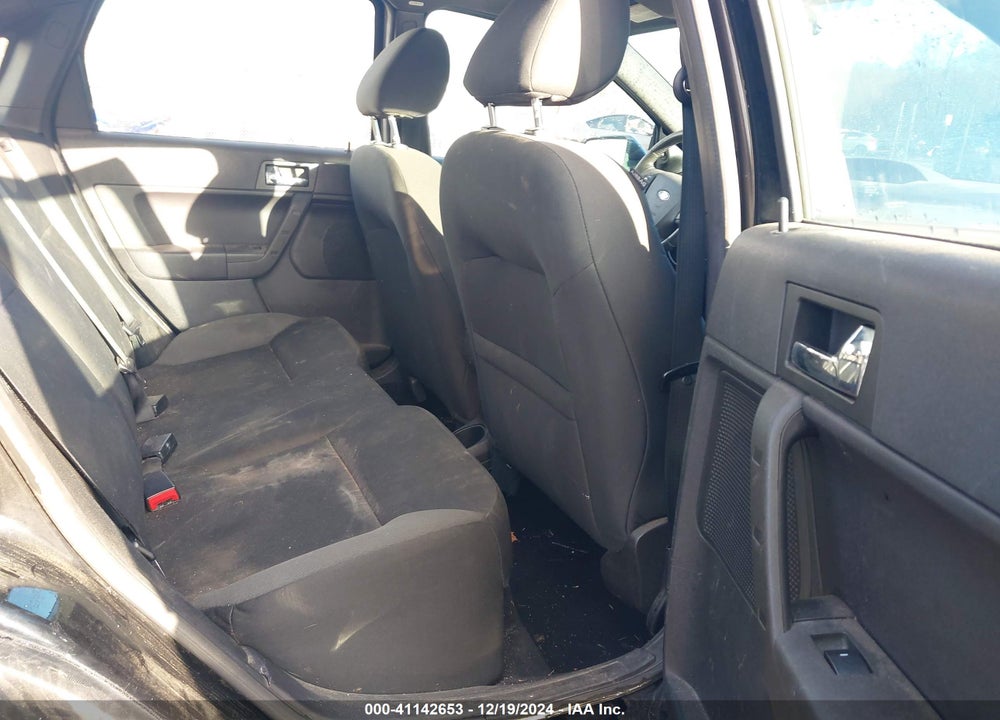 2009 FORD FOCUS SES VIN: 1FAHP36N29W150498