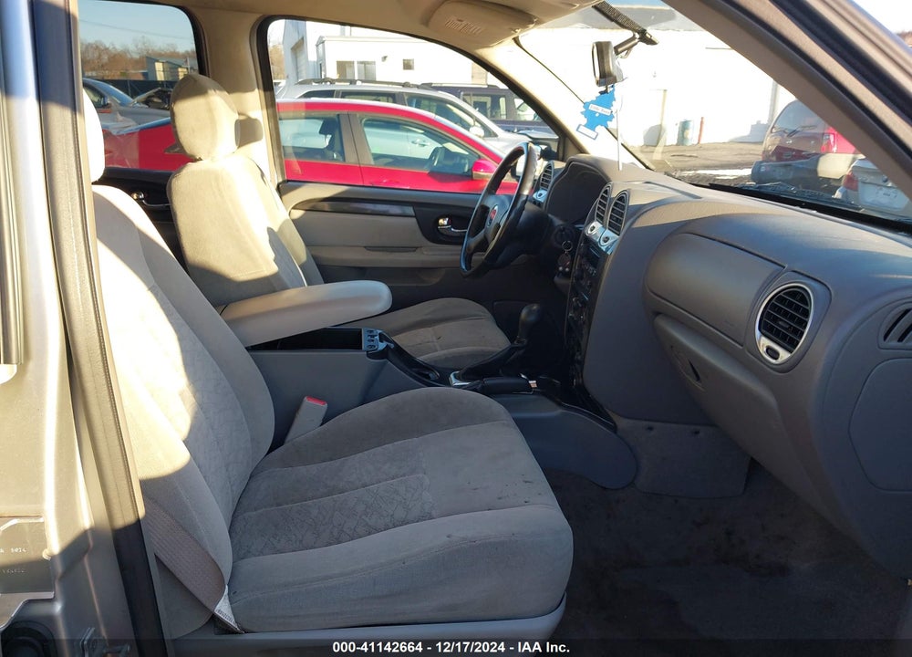 2005 GMC ENVOY SLE VIN: 1GKDT13S052352457