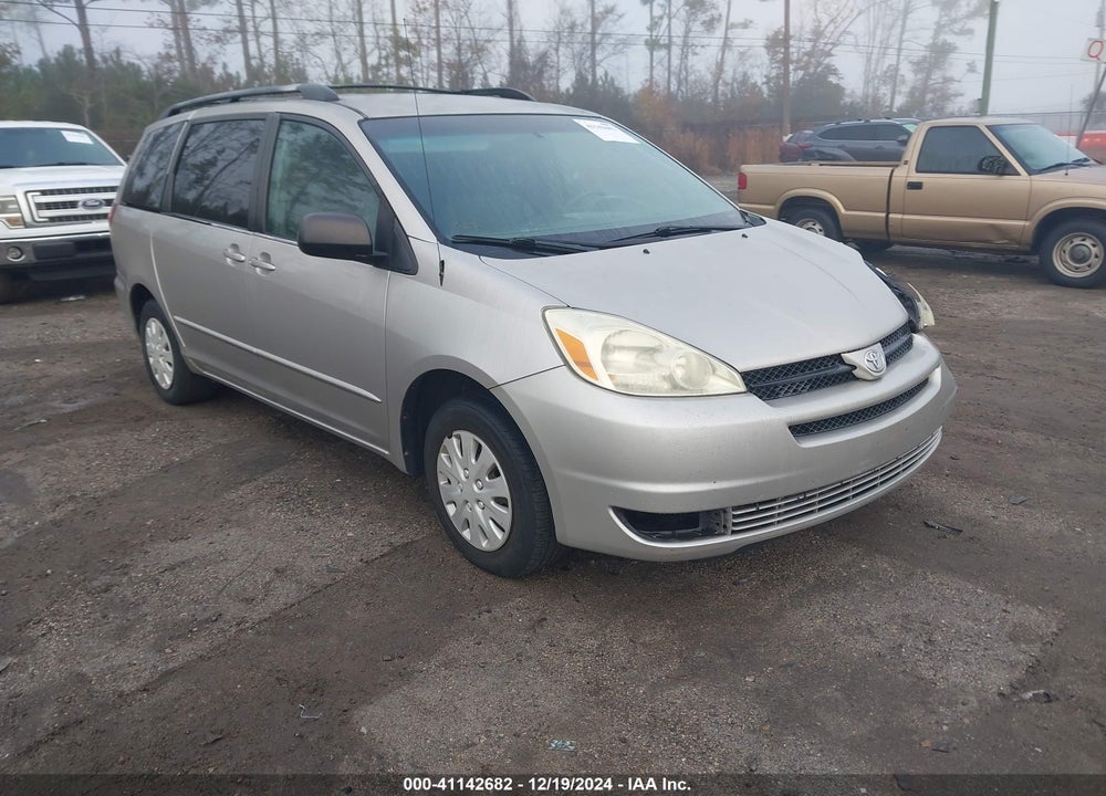 2004 TOYOTA SIENNA LE VIN: 5TDZA23CX4S175428