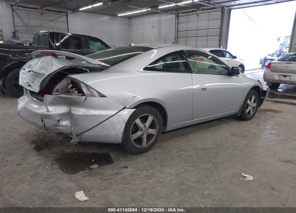 2005 HONDA ACCORD 2.4 EX VIN: 1HGCM726X5A014406