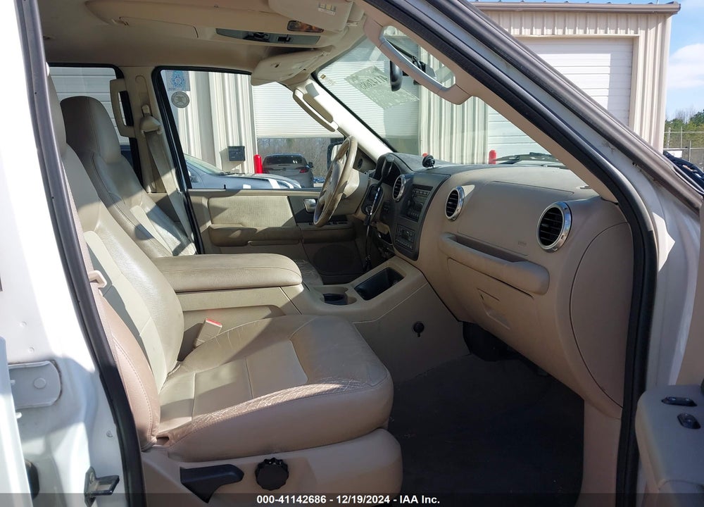 2003 FORD EXPEDITION EDDIE BAUER VIN: 1FMPU17L83LC30196