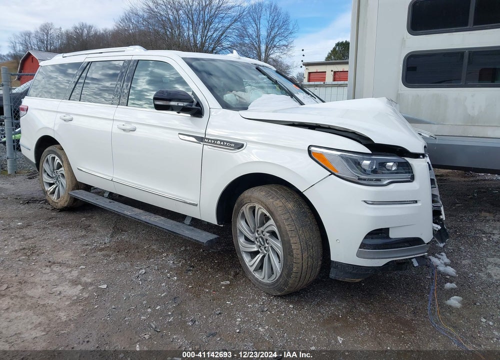2022 LINCOLN NAVIGATOR RESERVE VIN: 5LMJJ2LT8NEL04067