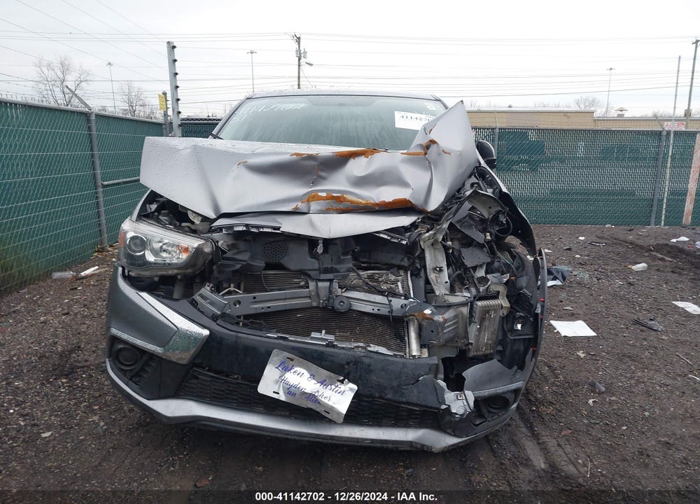 2019 MITSUBISHI OUTLANDER SPORT 2.0 ES VIN: JA4AP3AU2KU033526