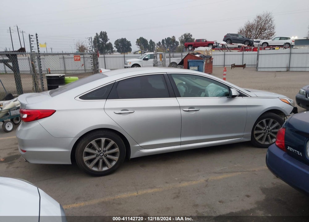 2016 HYUNDAI SONATA VIN: 5NPE34AF8GH428709