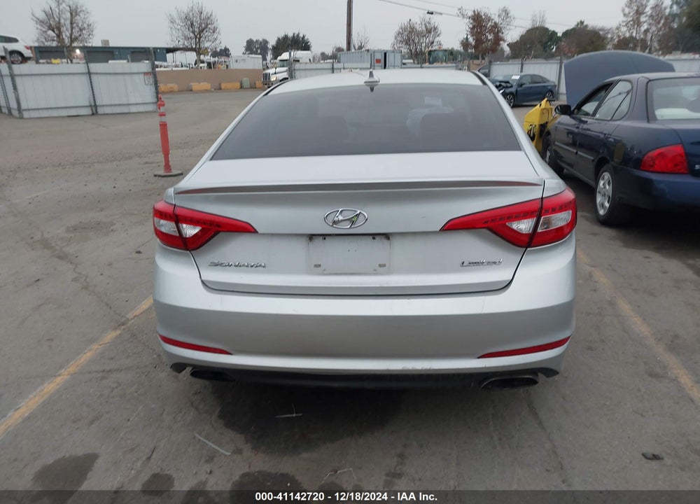 2016 HYUNDAI SONATA VIN: 5NPE34AF8GH428709