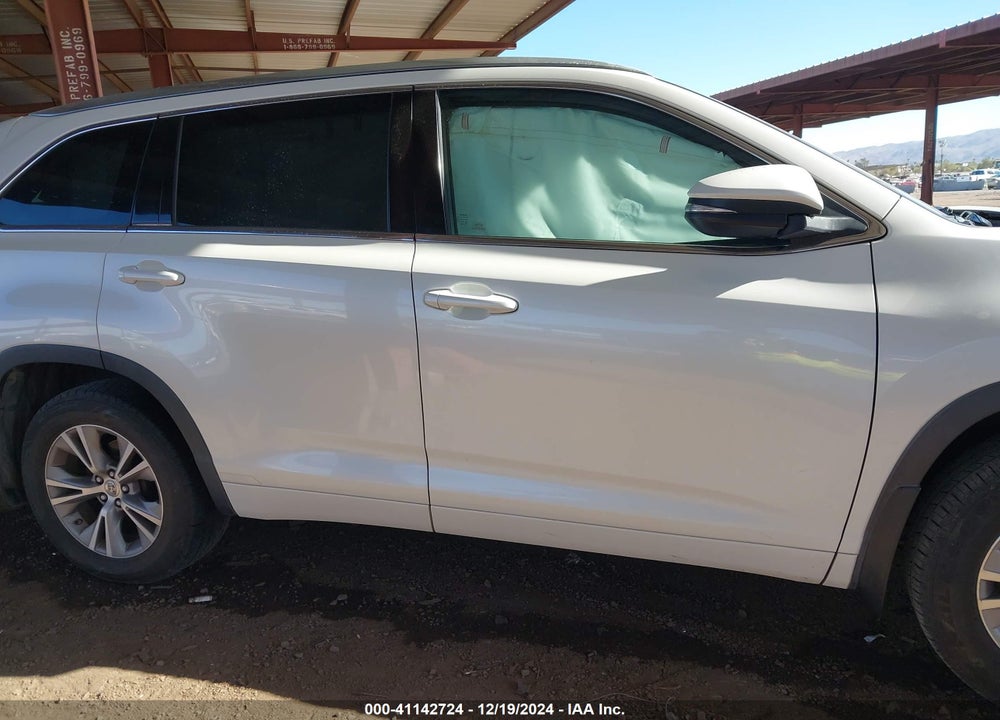 2015 TOYOTA HIGHLANDER VIN: 5TDJKRFH6FS076943