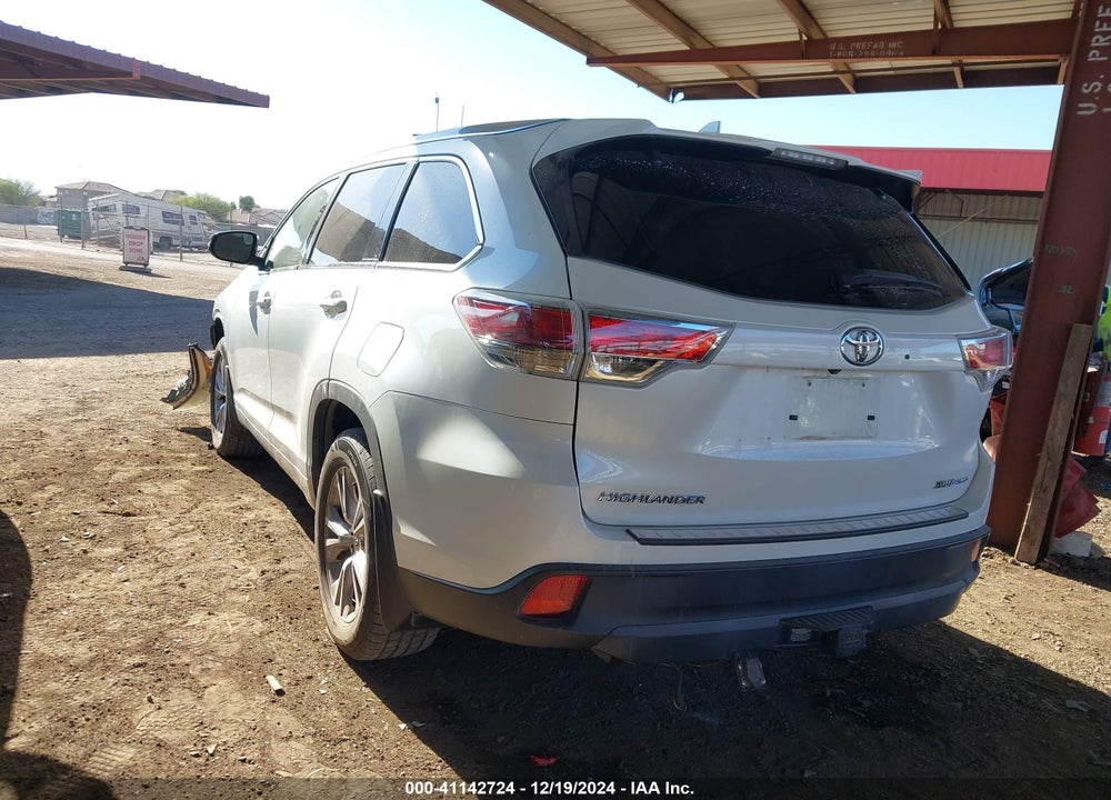 2015 TOYOTA HIGHLANDER VIN: 5TDJKRFH6FS076943