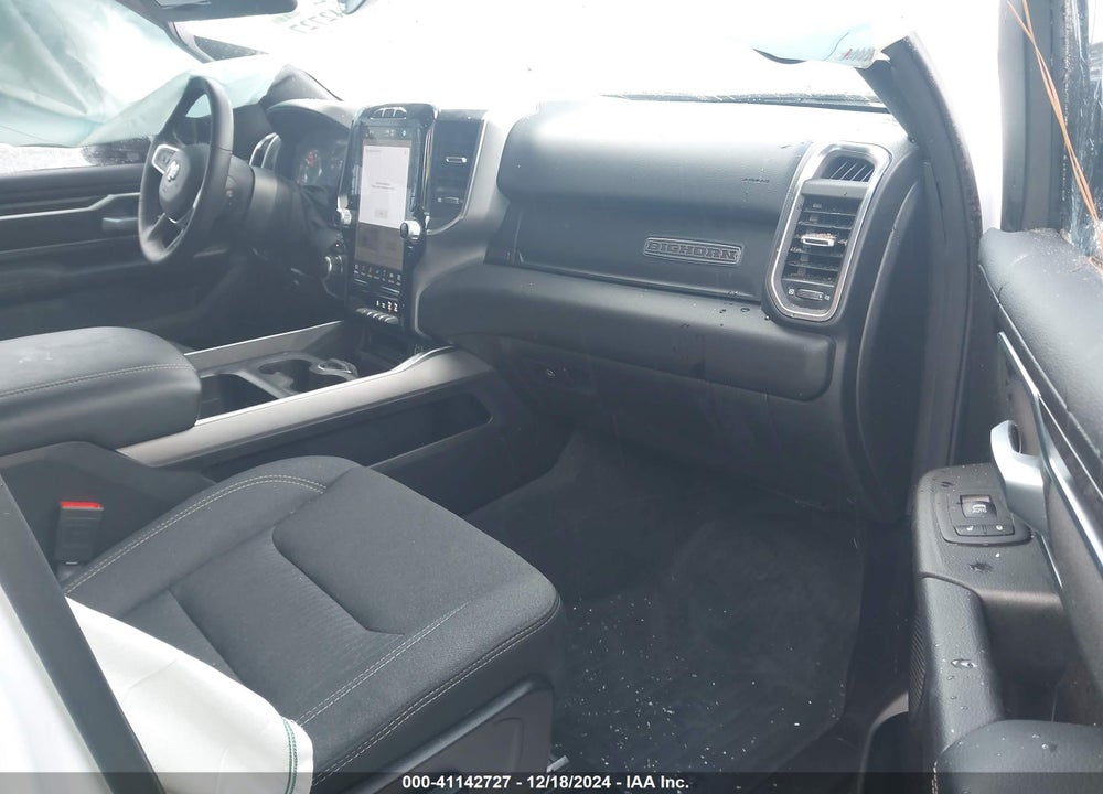 2024 RAM 1500 VIN: 1C6RREFT0RN113319