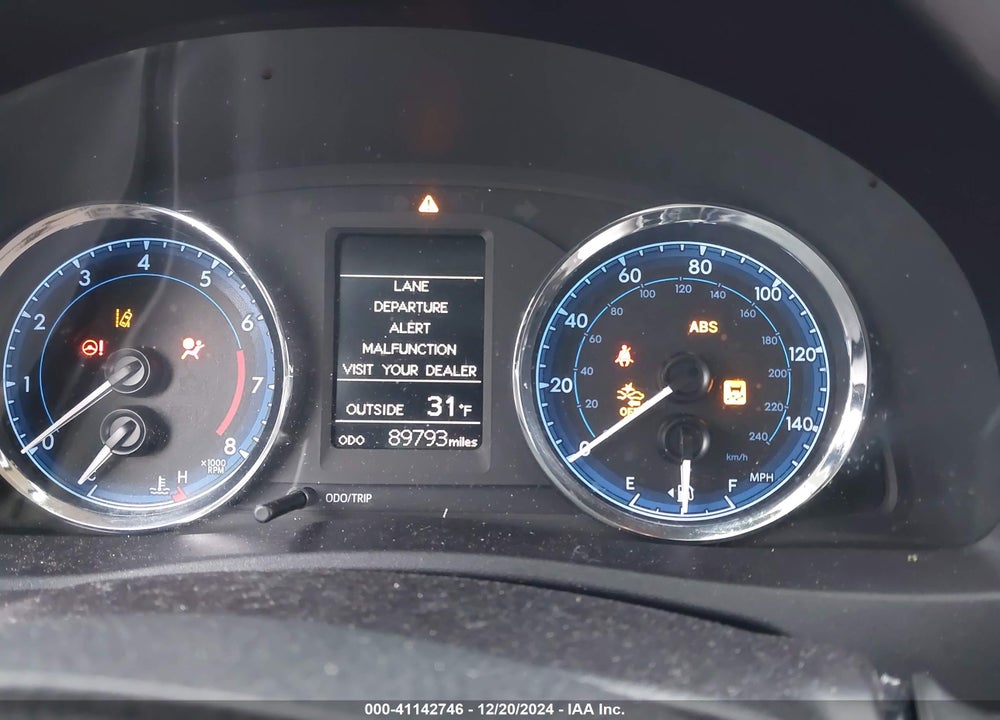 2018 TOYOTA COROLLA VIN: 2T1BURHE0JC965594
