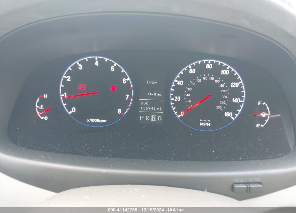 2008 HYUNDAI AZERA LIMITED VIN: KMHFC46F08A332770