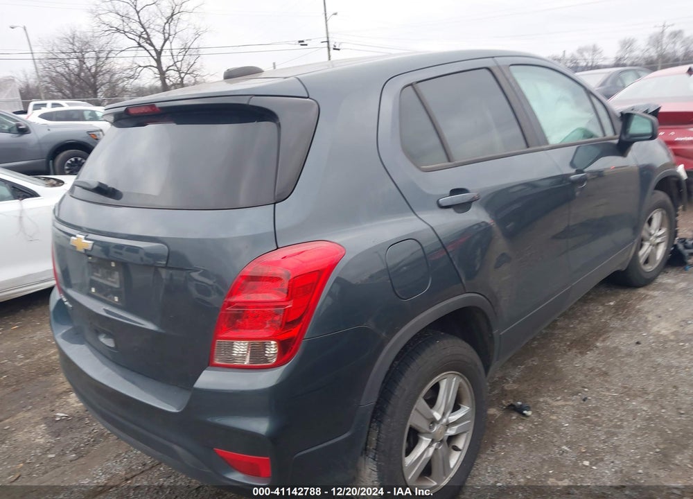 2022 CHEVROLET TRAX AWD LS VIN: KL7CJNSM5NB505564