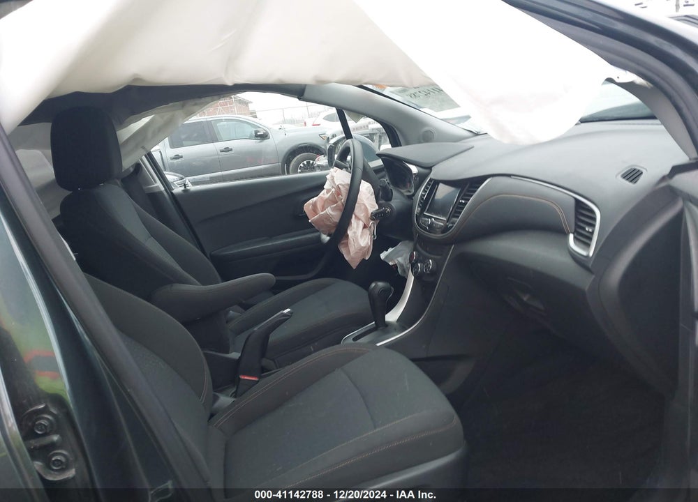 2022 CHEVROLET TRAX AWD LS VIN: KL7CJNSM5NB505564