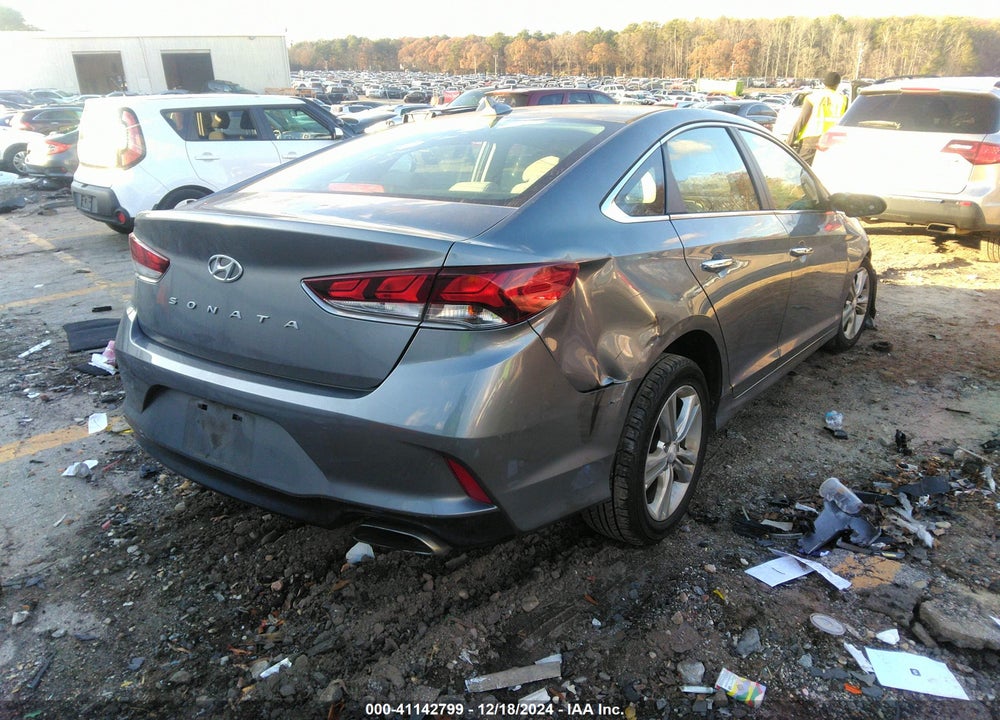 2018 HYUNDAI SONATA VIN: 5NPE34AF8JH630506