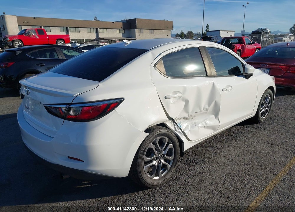 2019 TOYOTA YARIS VIN: 3MYDLBYV9KY504402
