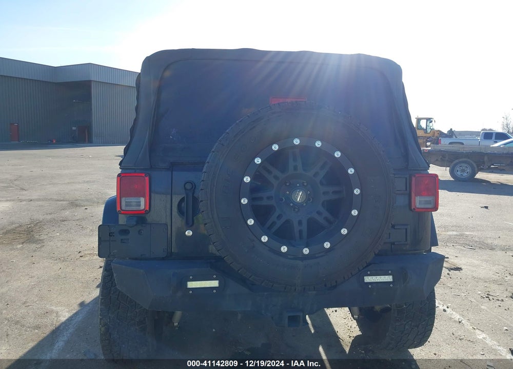 2011 JEEP WRANGLER SAHARA VIN: 1J4AA5D14BL514060