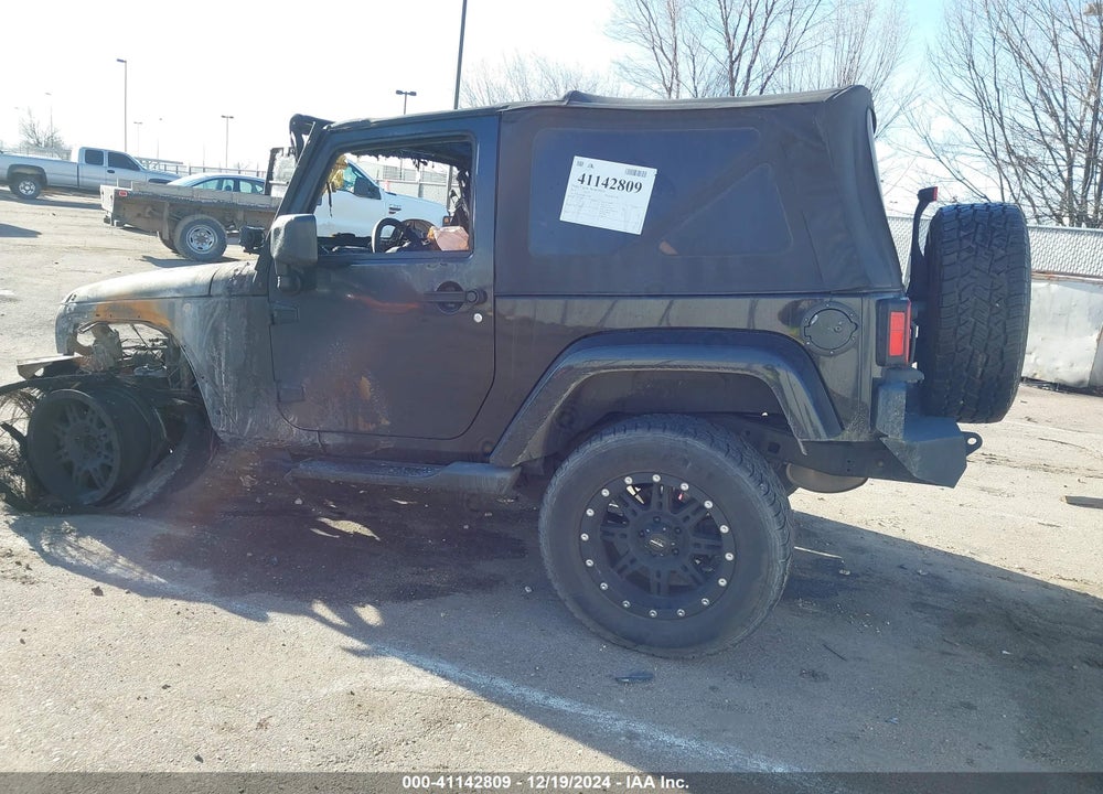 2011 JEEP WRANGLER SAHARA VIN: 1J4AA5D14BL514060