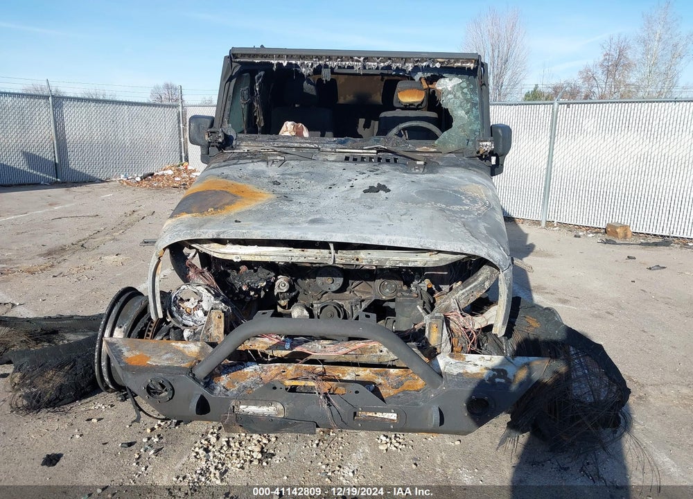 2011 JEEP WRANGLER SAHARA VIN: 1J4AA5D14BL514060