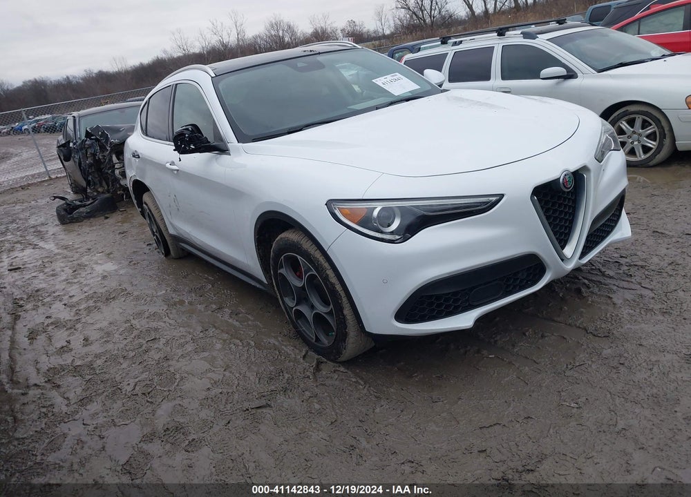 2018 ALFA ROMEO STELVIO TI AWD VIN: ZASFAKBN6J7C10128