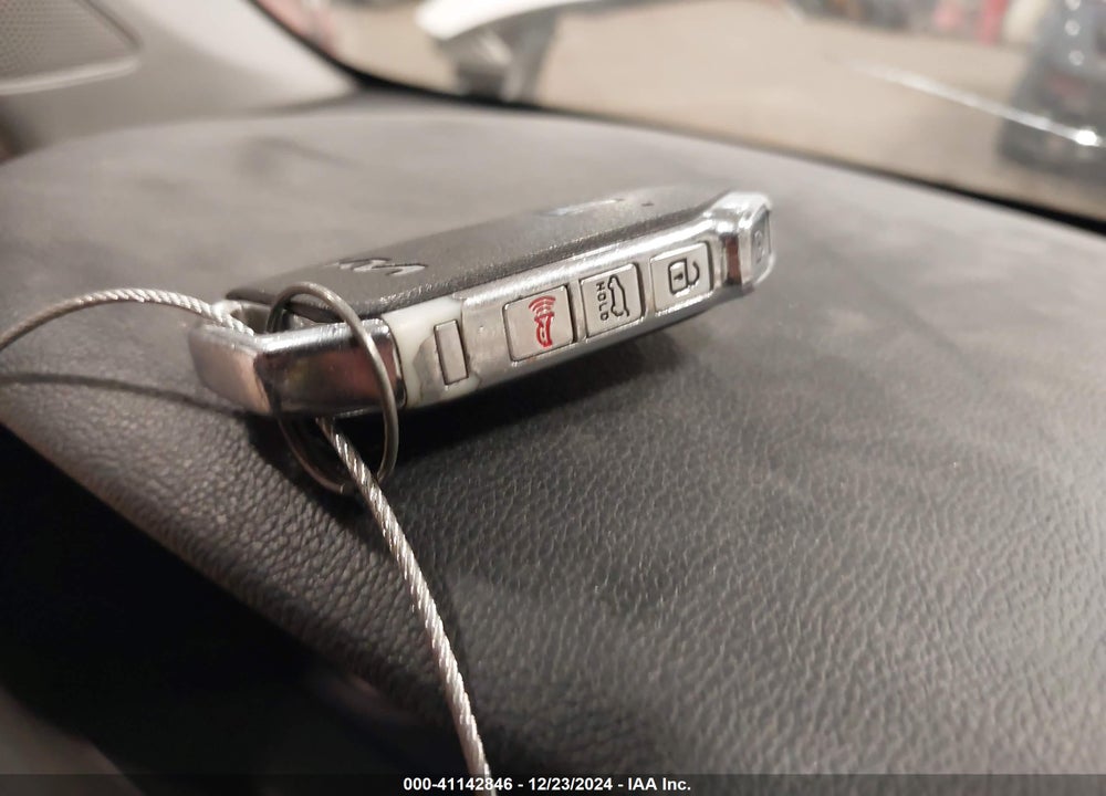 2022 KIA SORENTO VIN: 5XYRKDLF7NG076986