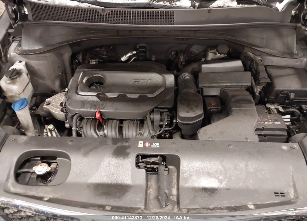 2018 KIA SORENTO 2.4L LX VIN: 5XYPGDA39JG380915