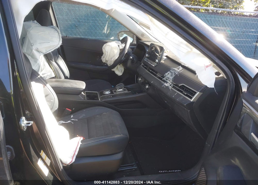 2024 MITSUBISHI OUTLANDER VIN: JA4J3VA85RZ008434