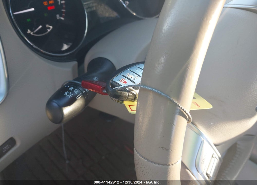 2015 NISSAN ROGUE SL VIN: 5N1AT2MV9FC882852