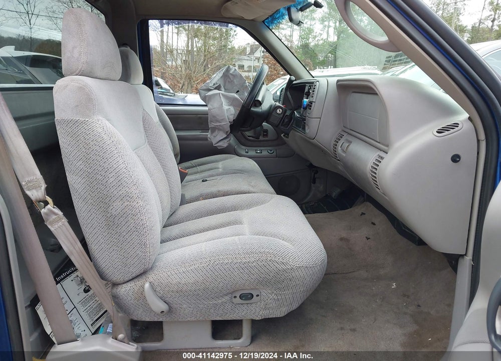 1997 CHEVROLET C1500 FLEETSIDE VIN: 1GCEC14R2VZ217256