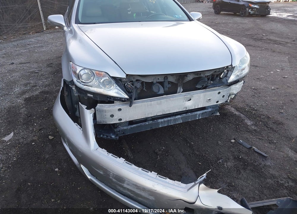 2011 LEXUS LS 460 VIN: JTHBL5EF9B5104064