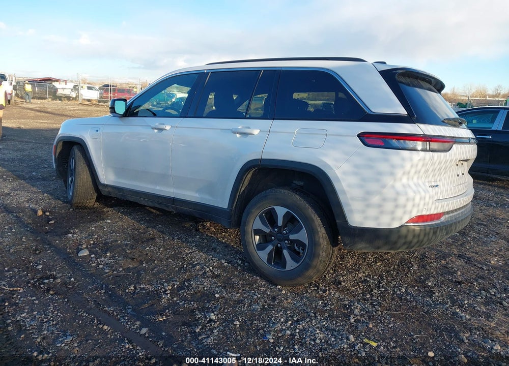 2024 JEEP GRAND CHEROKEE 4XE VIN: 1C4RJYB65RC129545