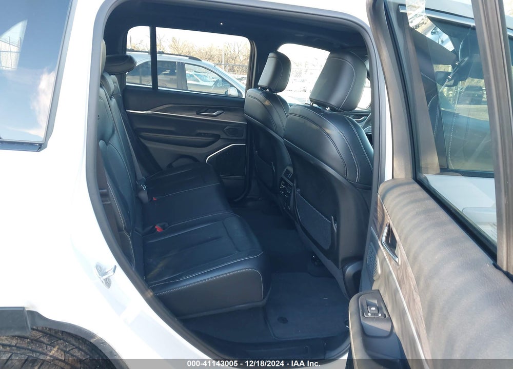 2024 JEEP GRAND CHEROKEE 4XE VIN: 1C4RJYB65RC129545