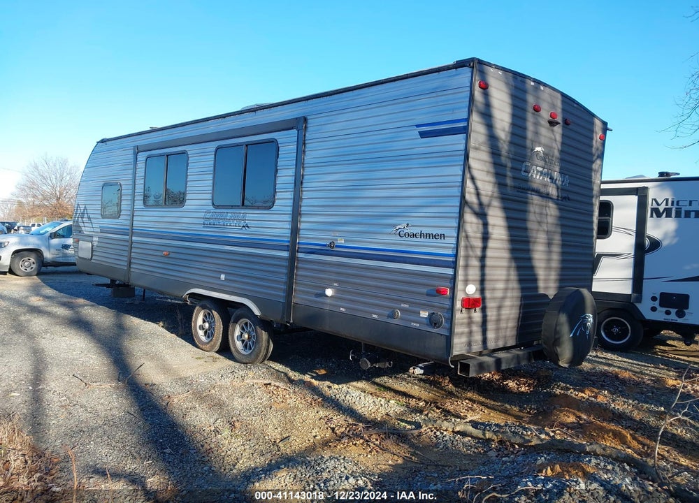 2020 COACHMEN CATALINA SUMMIT SERI VIN: 5ZT2CARB7LU035852