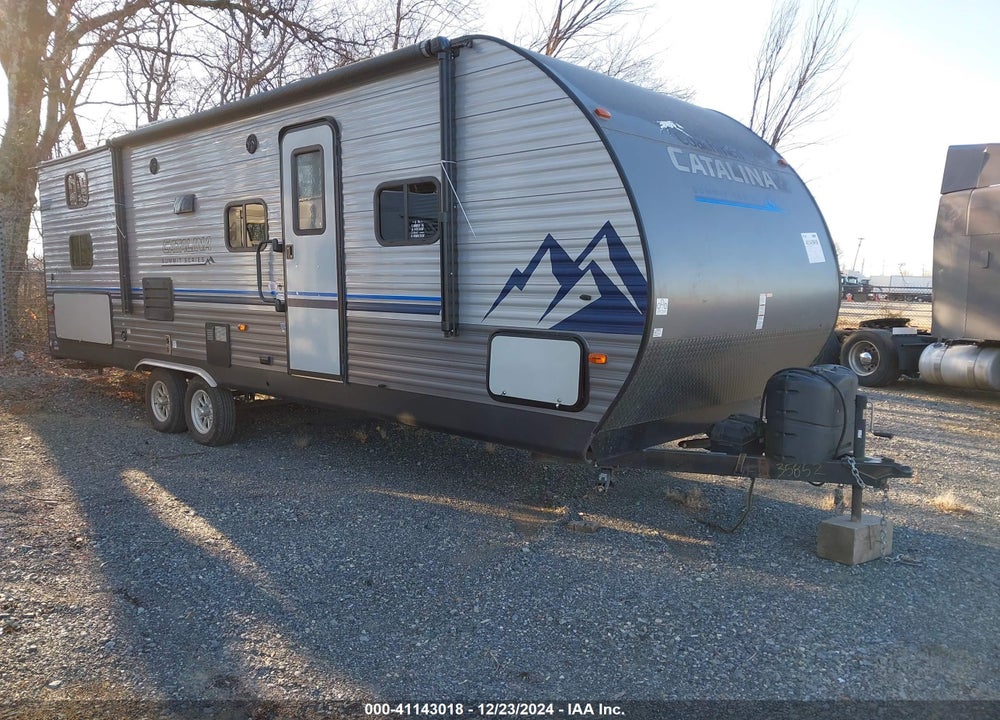 2020 COACHMEN CATALINA SUMMIT SERI VIN: 5ZT2CARB7LU035852
