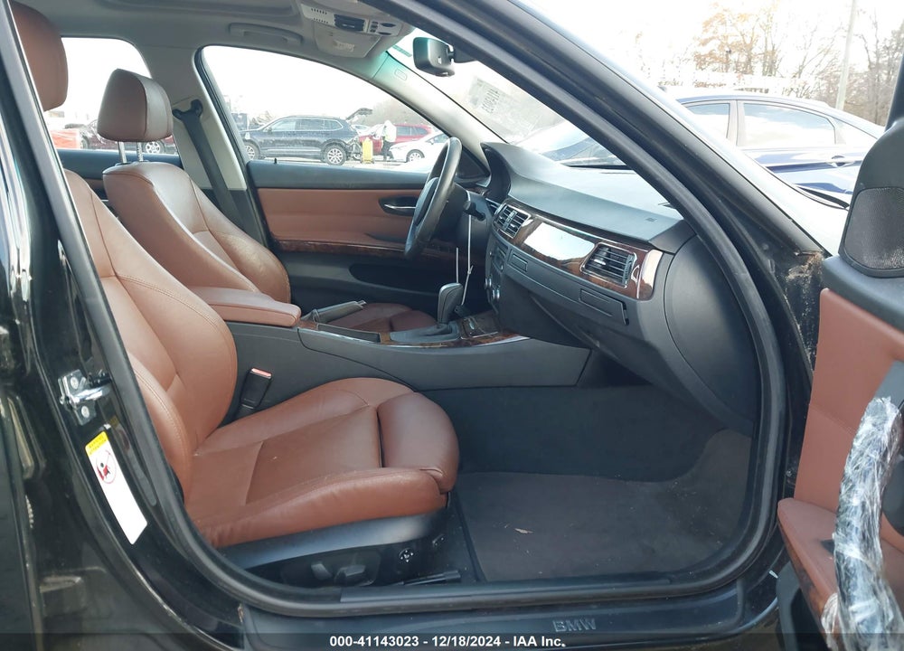 2007 BMW 328I VIN: WBAVA37587NL16004