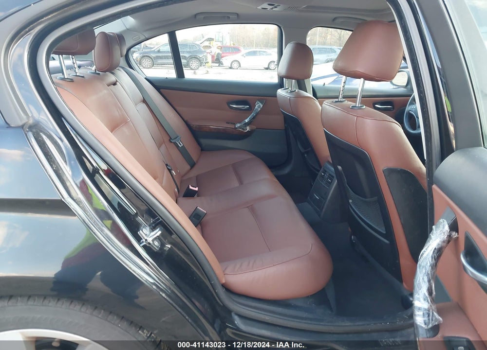 2007 BMW 328I VIN: WBAVA37587NL16004