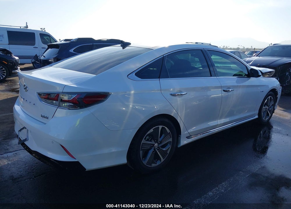 2019 HYUNDAI SONATA HYBRID LIMITED VIN: KMHE34L38KA088055