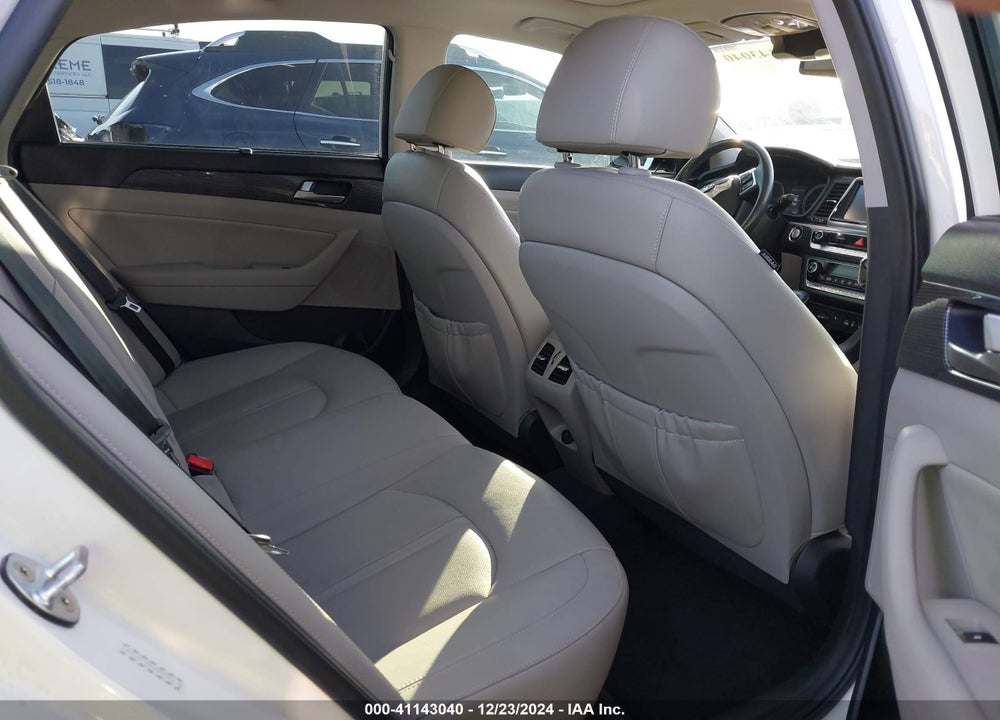 2019 HYUNDAI SONATA HYBRID LIMITED VIN: KMHE34L38KA088055
