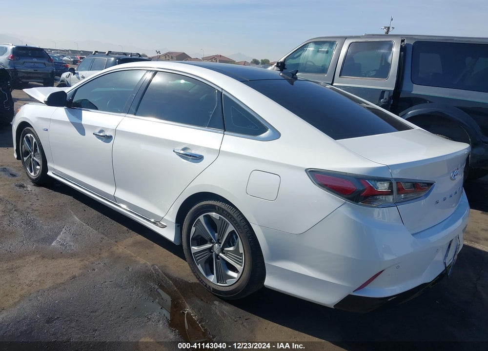 2019 HYUNDAI SONATA HYBRID LIMITED VIN: KMHE34L38KA088055