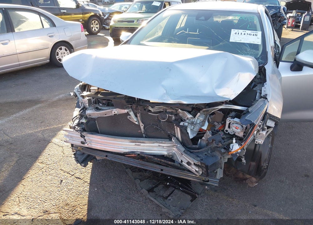 2020 TOYOTA COROLLA LE VIN: JTDEPRAE1LJ021602