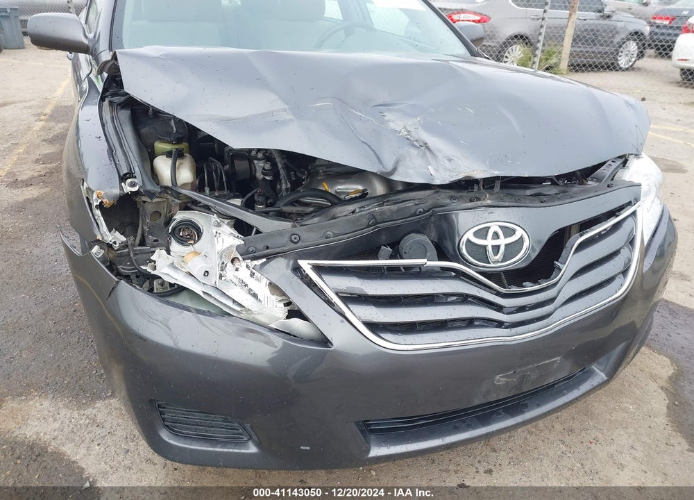 2011 TOYOTA CAMRY LE VIN: 4T1BF3EK2BU170368