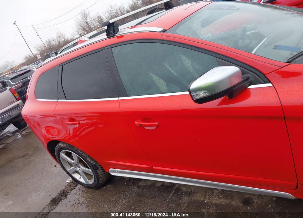 2013 VOLVO XC60 T6/T6 PLATINUM/T6 PREMIER PLUS/T6 R-DESIGN/T6 R-DESIGN PLATINUM/T6 R-DESIGN PREMIER PLUS VIN: YV4902DZ9D2441774