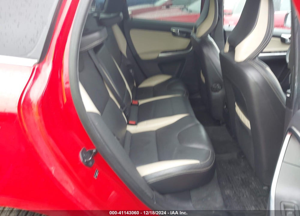 2013 VOLVO XC60 T6/T6 PLATINUM/T6 PREMIER PLUS/T6 R-DESIGN/T6 R-DESIGN PLATINUM/T6 R-DESIGN PREMIER PLUS VIN: YV4902DZ9D2441774