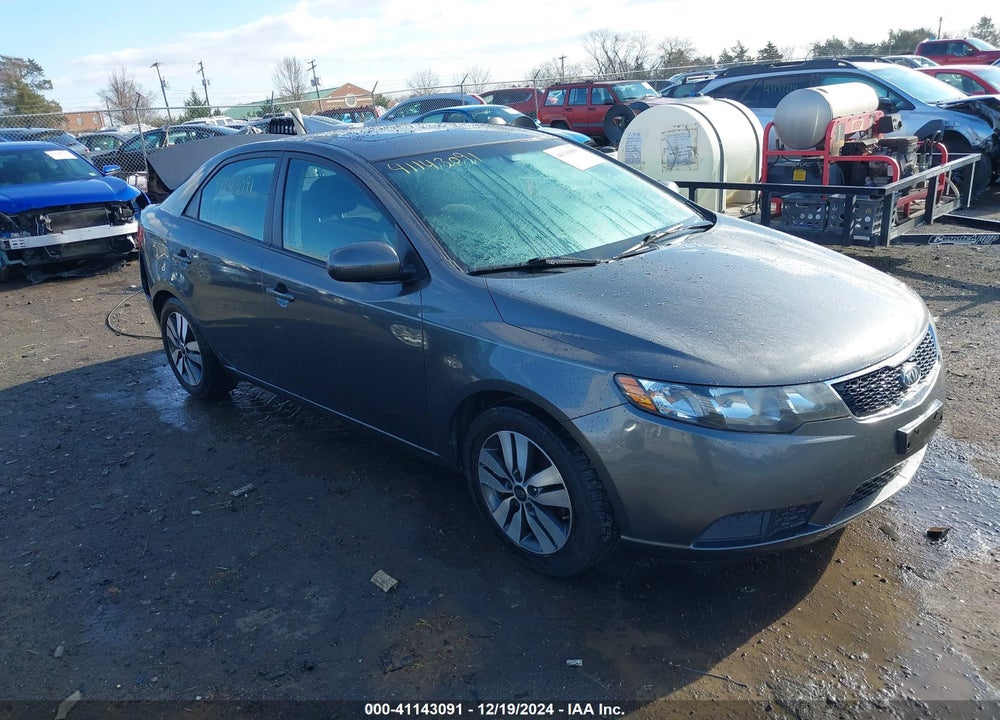 2013 KIA FORTE EX VIN: KNAFU4A26D5718440