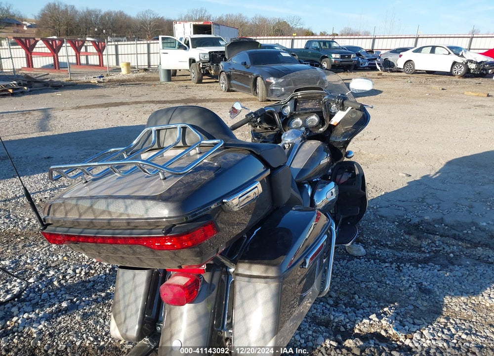 2023 HARLEY-DAVIDSON FLTRK VIN: 1HD1KZF1XPB627238