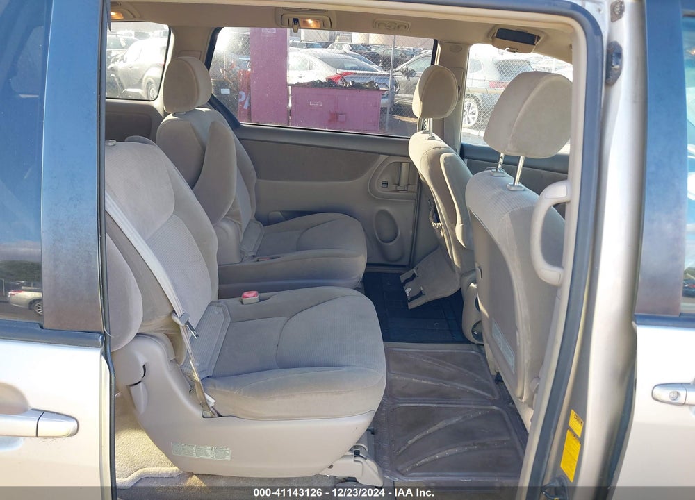 2005 TOYOTA SIENNA LE VIN: 5TDZA23C65S295406