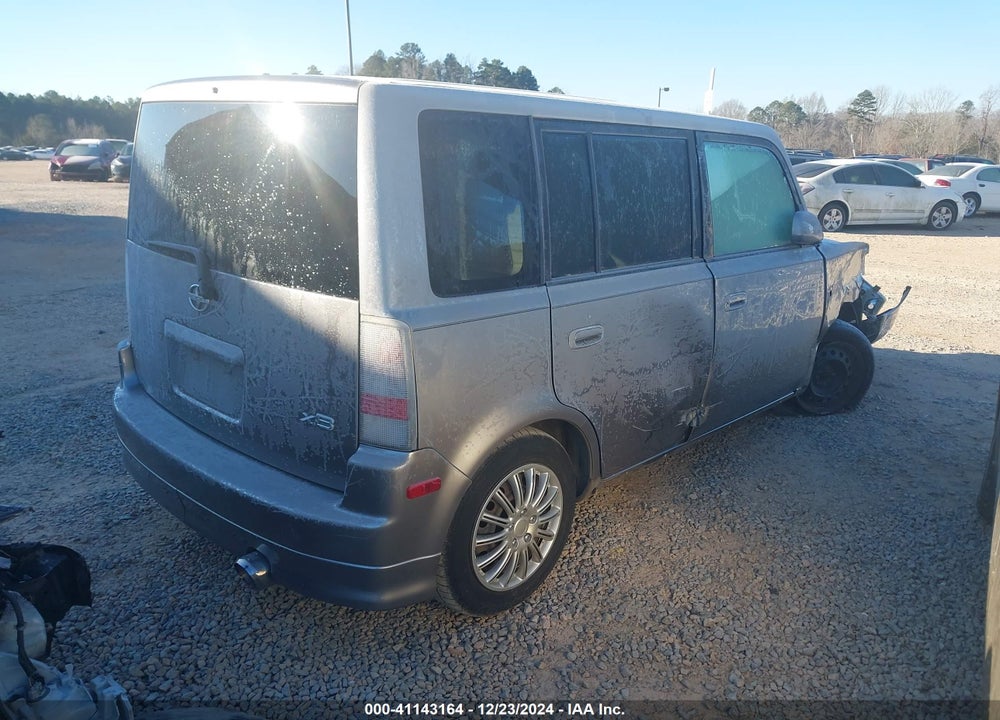 2006 SCION XB VIN: JTLKT324664113376
