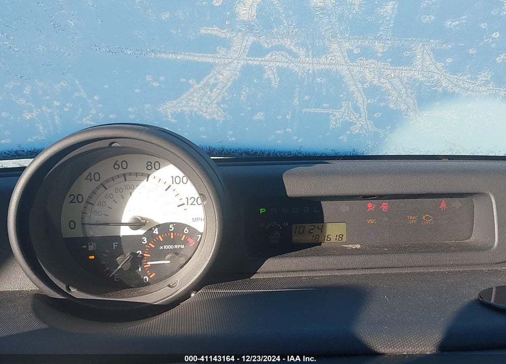 2006 SCION XB VIN: JTLKT324664113376