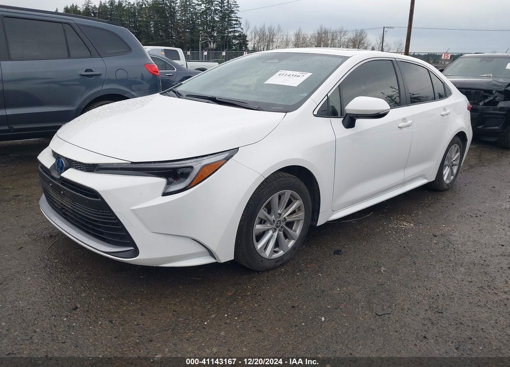 2024 TOYOTA COROLLA HYBRID XLE VIN: JTDBCMFEXRJ031015