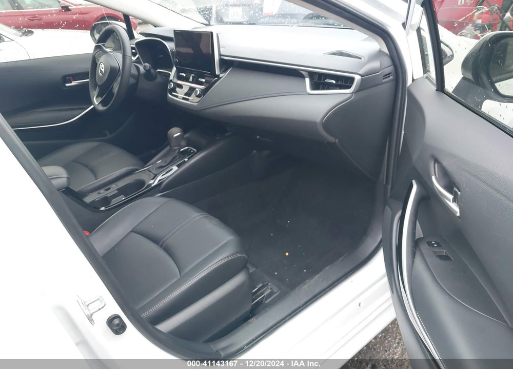2024 TOYOTA COROLLA HYBRID XLE VIN: JTDBCMFEXRJ031015