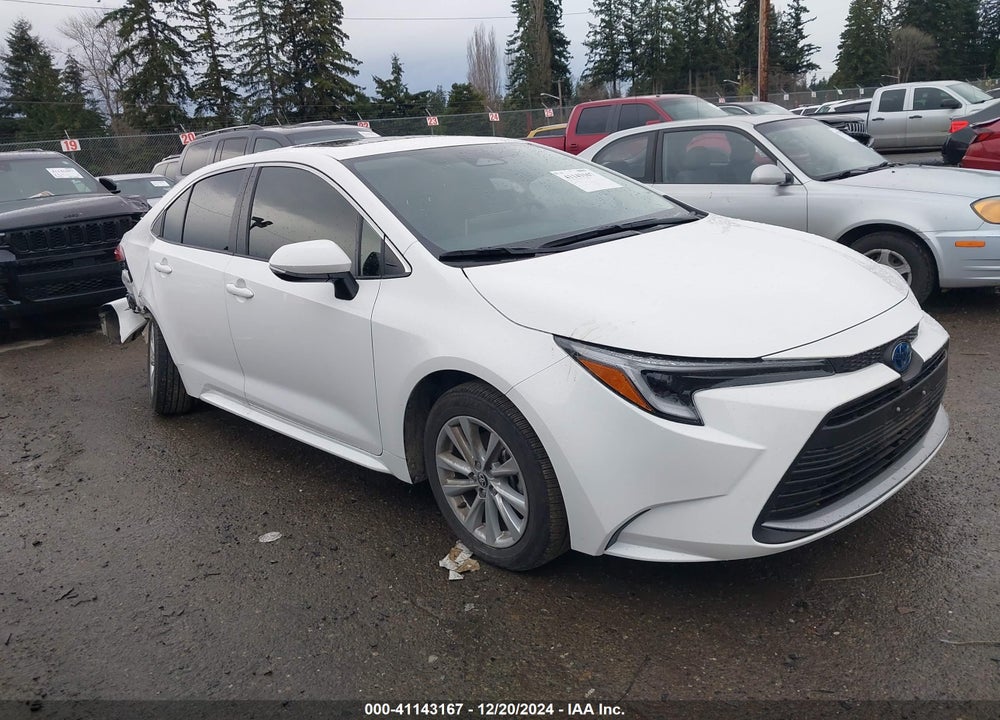 2024 TOYOTA COROLLA HYBRID XLE VIN: JTDBCMFEXRJ031015